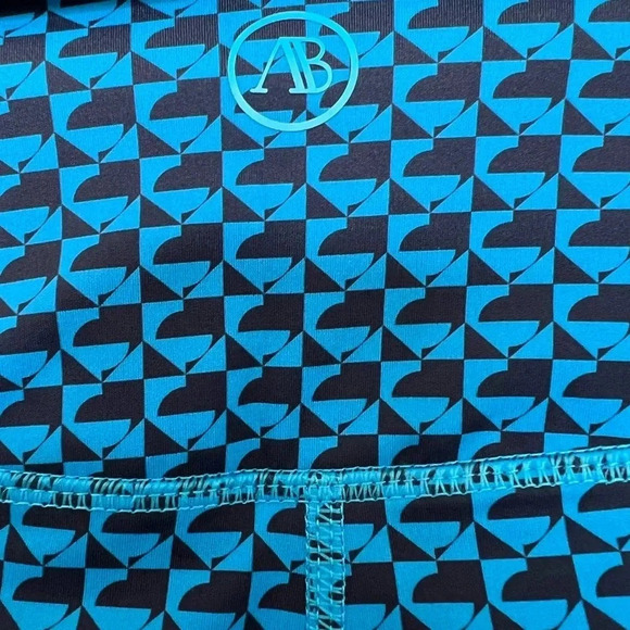 NWT Addison Bay Everyday Legging 7/8 Length Lake Geo Blue White Size Small - Picture 5 of 11